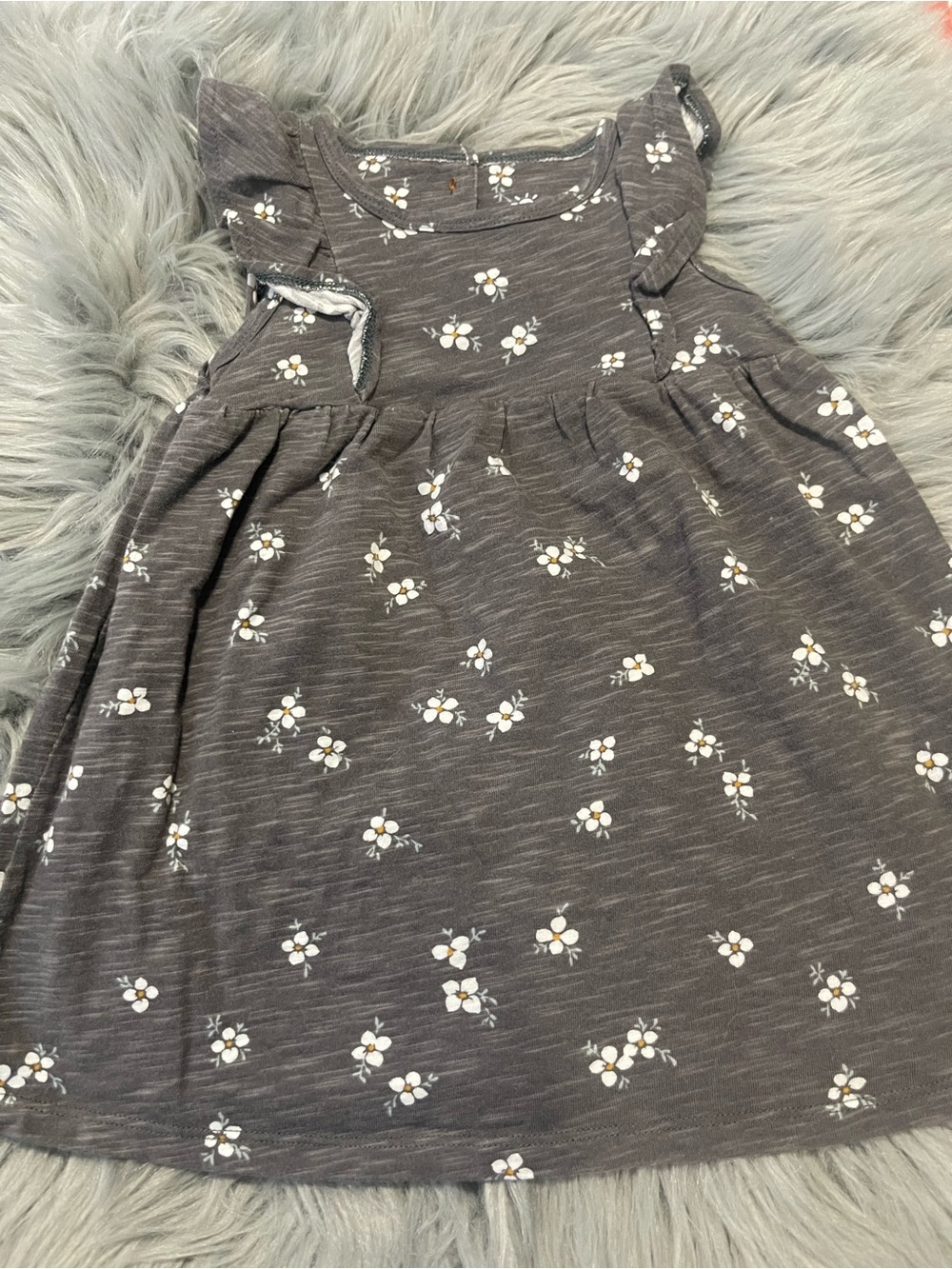 Little Co. Daisy Dress Size 18 Months #2823

Gently pre-owned. Ships immediately